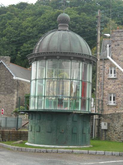 LENTILLE DE PHARE A LEZARDRIEUX